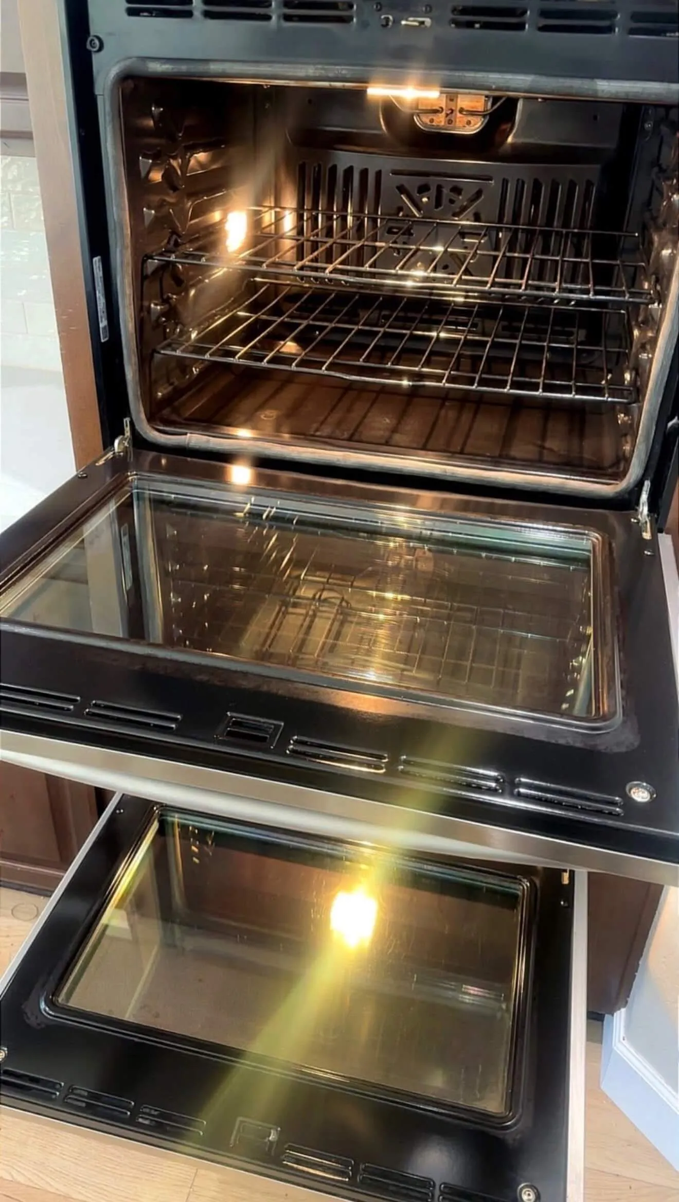 Oven interior after AZ Glitz and Glam kitchen cleaning